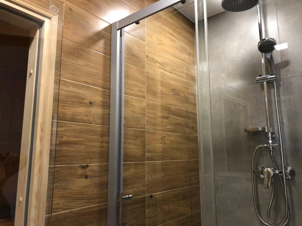 Family & Business Sauna Apartments Rynek Centrum Downtown - 2 Bedroom With Private Sauna, Balcony, Parking Кельце Экстерьер фото